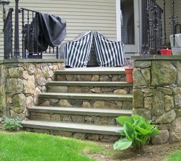 Fieldstone patio stairs